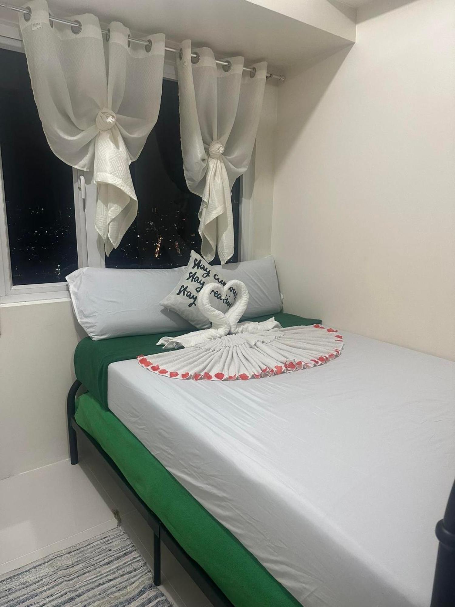 Green Residences Stays By Pbyy มะนิลา ภายนอก รูปภาพ