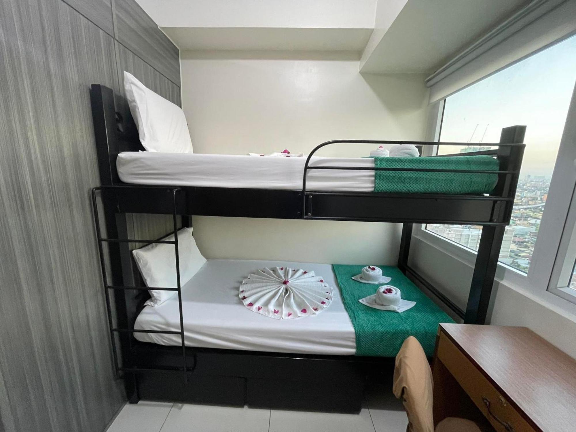 Green Residences Stays By Pbyy มะนิลา ภายนอก รูปภาพ