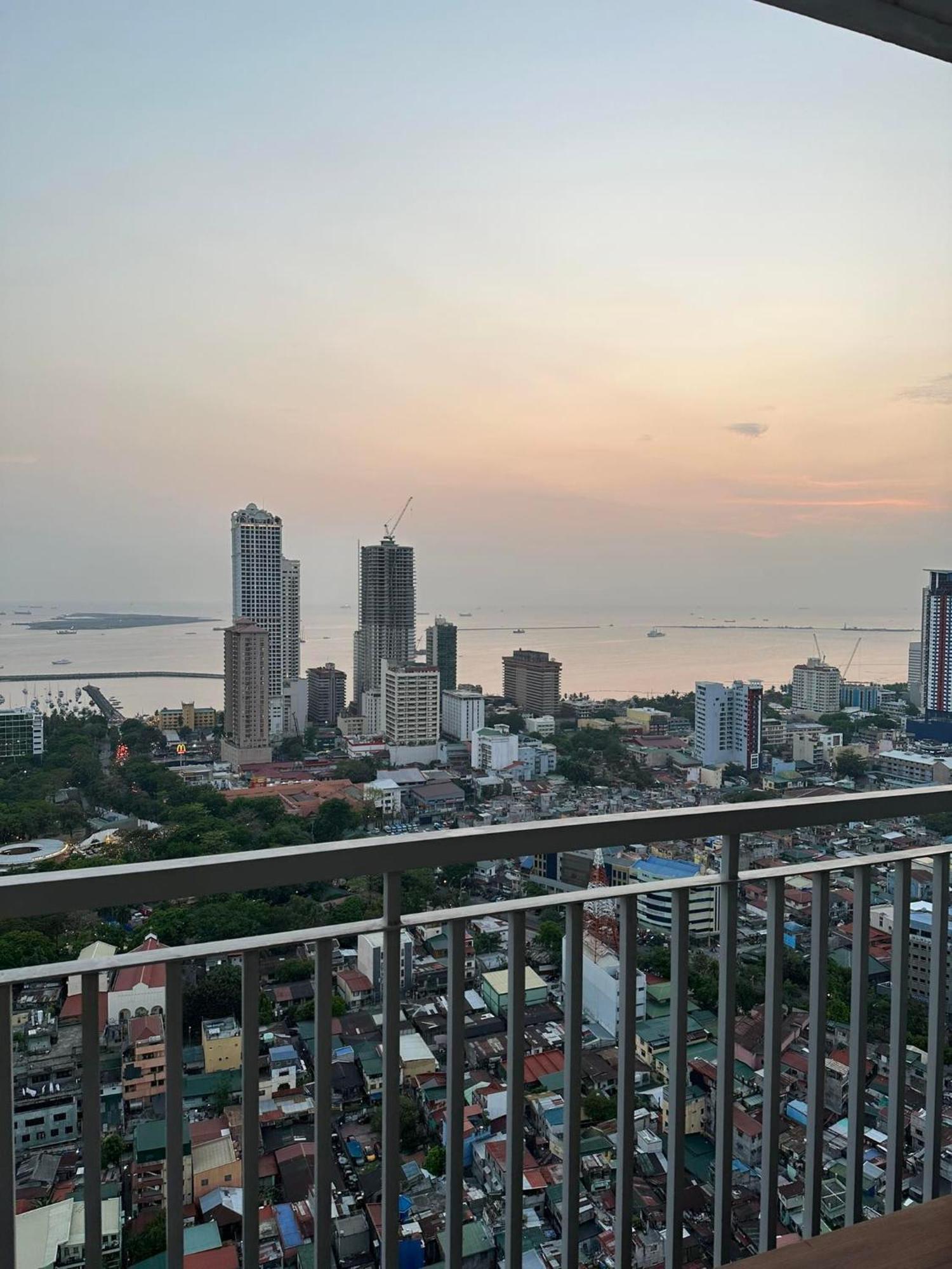 Green Residences Stays By Pbyy มะนิลา ภายนอก รูปภาพ